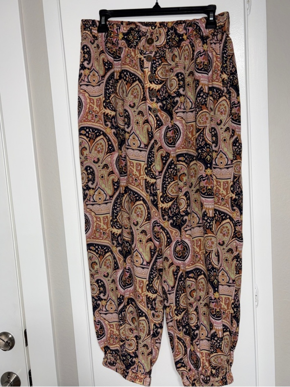 Anthropologie Pink & Black Paisley Harem Trousers
